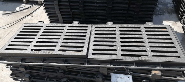 福建球墨铸铁连体双篦展示